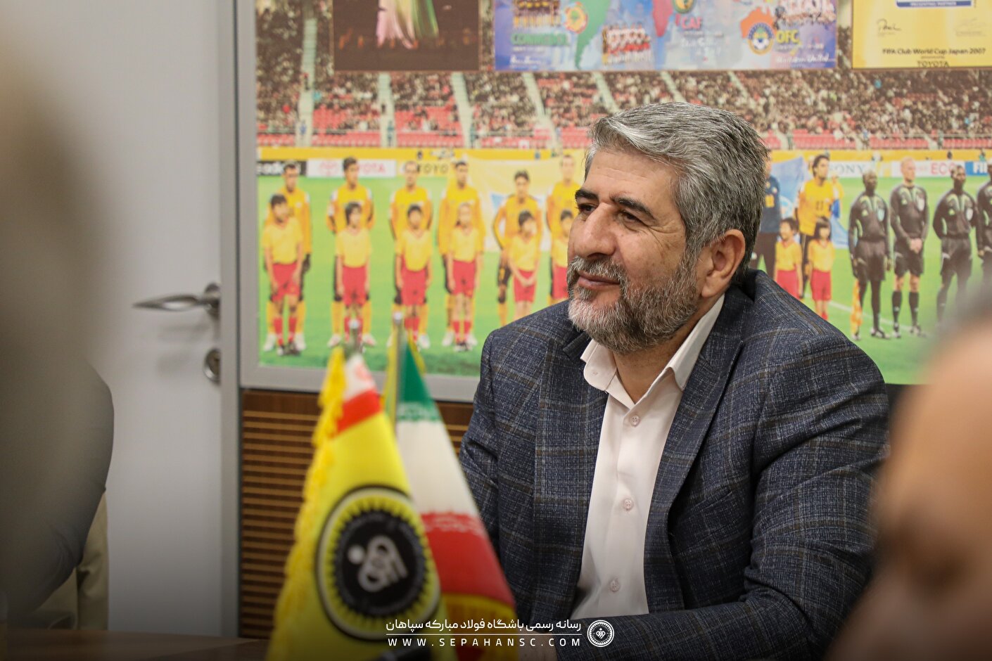 نشست مدیرعامل سپاهان با مدیران تیم‌های ورزش قهرمانی باشگاه