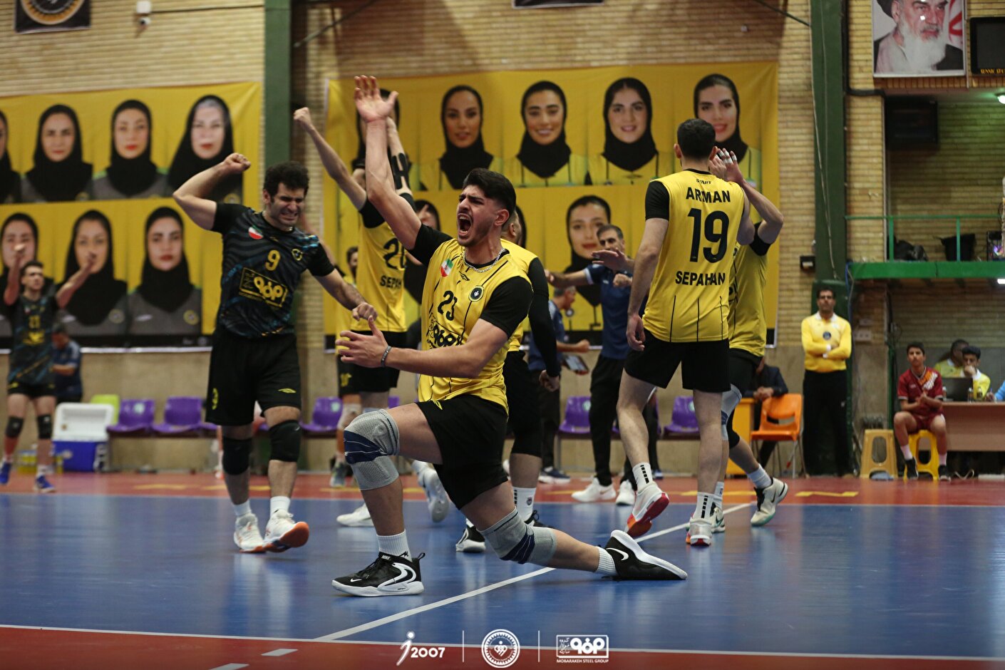 پیروزی قاطع سپاهان مقابل استقلال