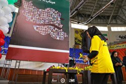 اهدا مدال طلا تیم هندبال سپاهان به شهدا میناب