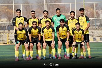 طلایی پوشان فینالیست شدند