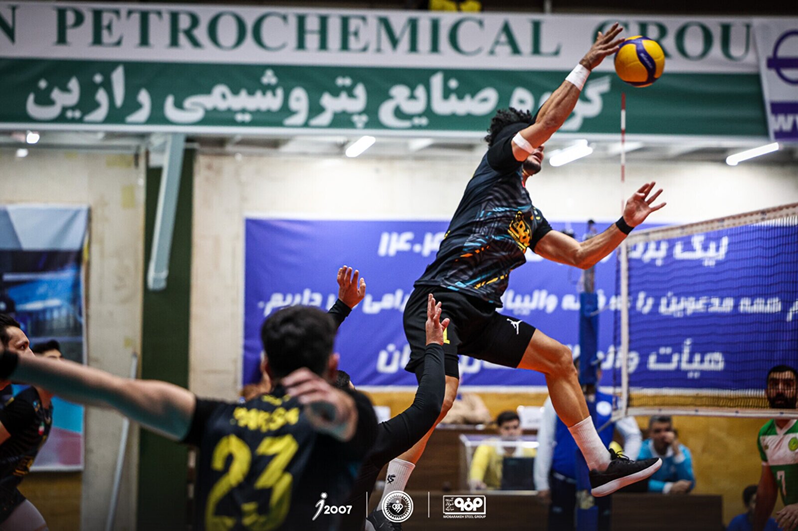 گزارش تصویری دیدار سرو‌قامتان سپاهان و پاس