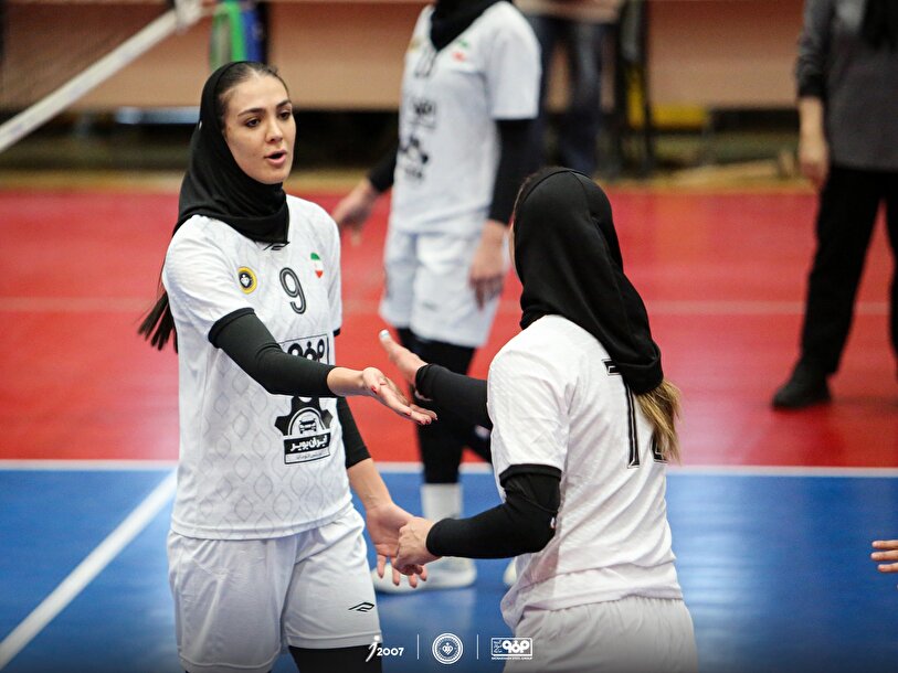 گزارش تصویری تمرین تیم والیبال بانوان سپاهان پیش از تقابل با مهرگان 