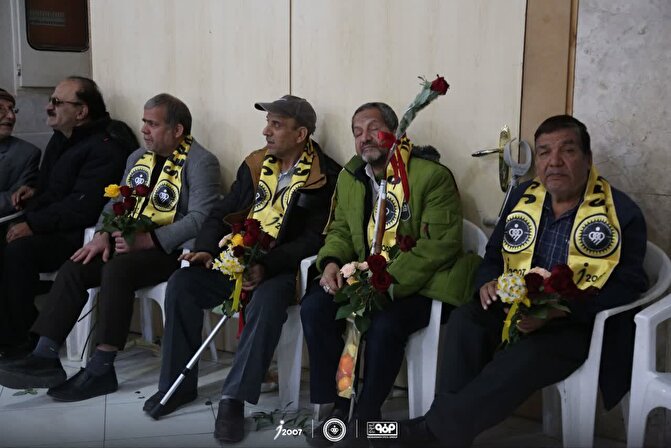 دیدار مدیران و ورزشکاران باشگاه سپاهان با جانبازان سرافراز اصفهان