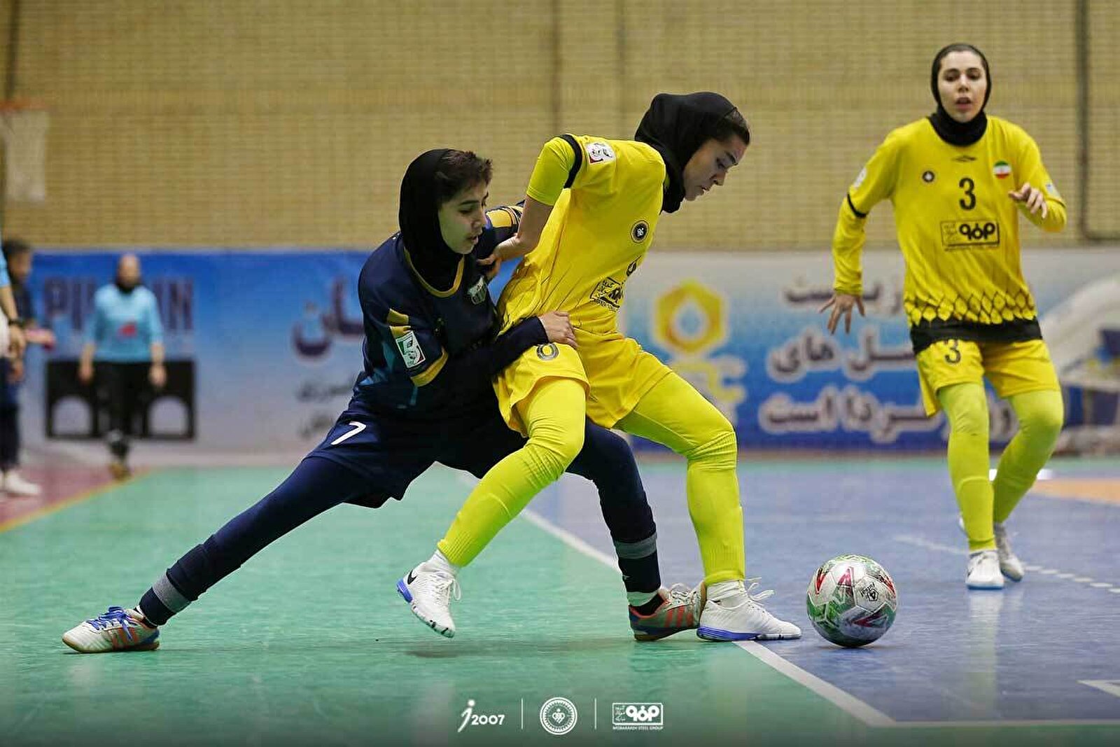 گزارش تصویری دیدار سپاهان و پالایش نفت