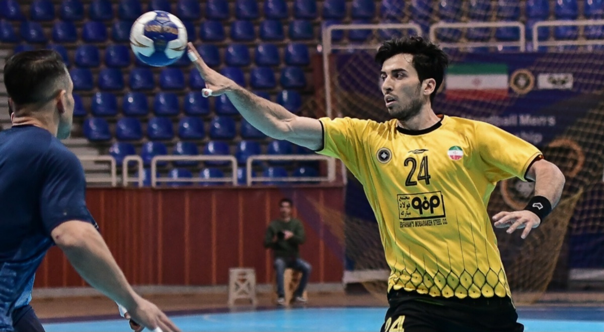 بهنام‌نیا در سپاهان ماندگار شد