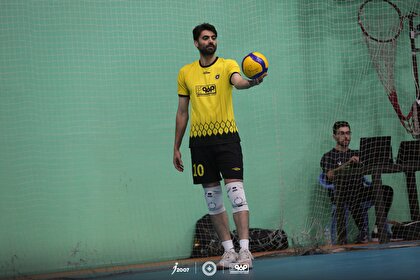 جدال جذاب بلند‌قامتان سپاهان با پیکان از لنز دوربین