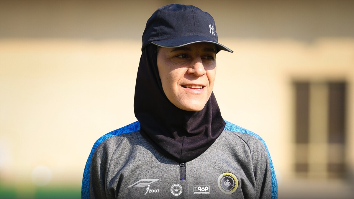 سطح داوری فوتبال بانوان باید خیلی بالا بیاید