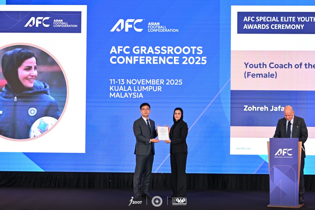 مربی سپاهان، مربی دختران جوان سال ۲۰۲۵ آسیا شد