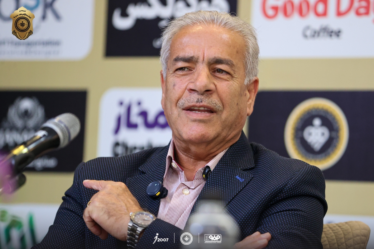 منصور ابراهیم‌زاده: سپاهان نماد همدلی است