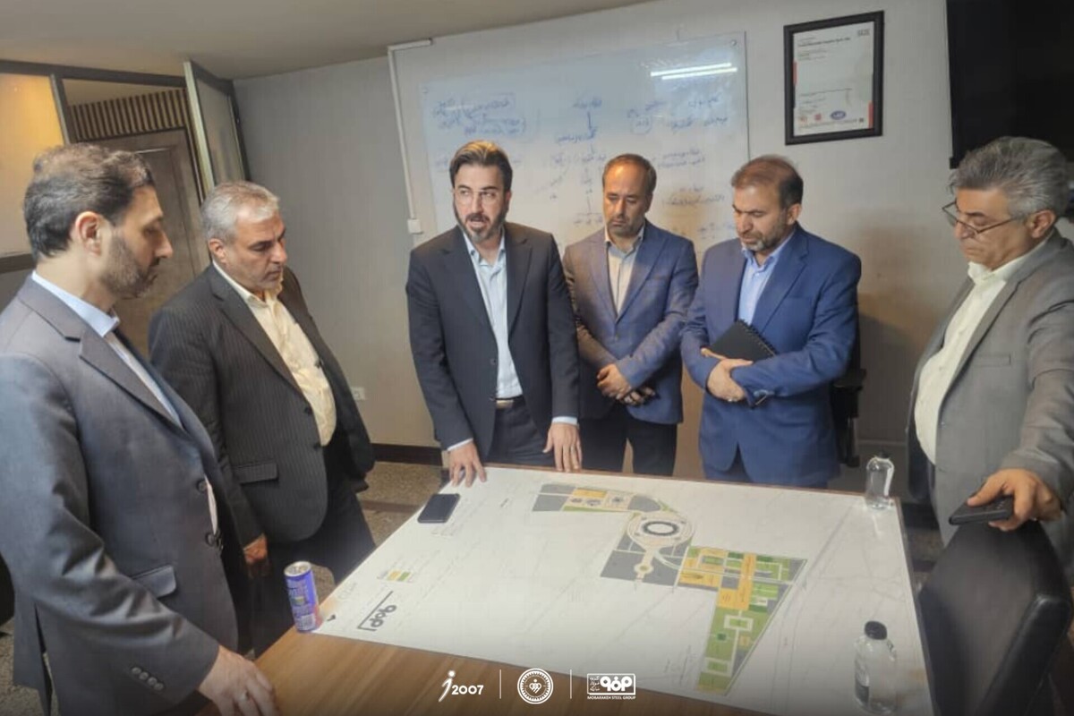 بازدید رئيس مرکز حراست وزارت ورزش از ورزشگاه نقش‌جهان