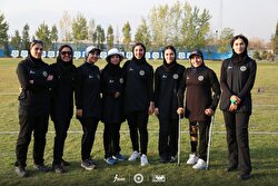 بانوان کماندار سپاهانی مقتدرانه لیگ را آغاز کردند