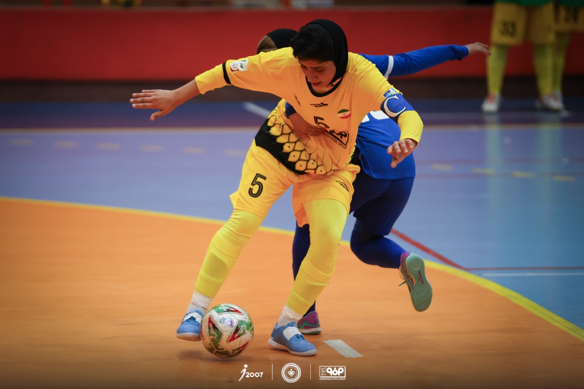 سپاهان بازی را مقابل فولاد هرمزگان واگذار کرد