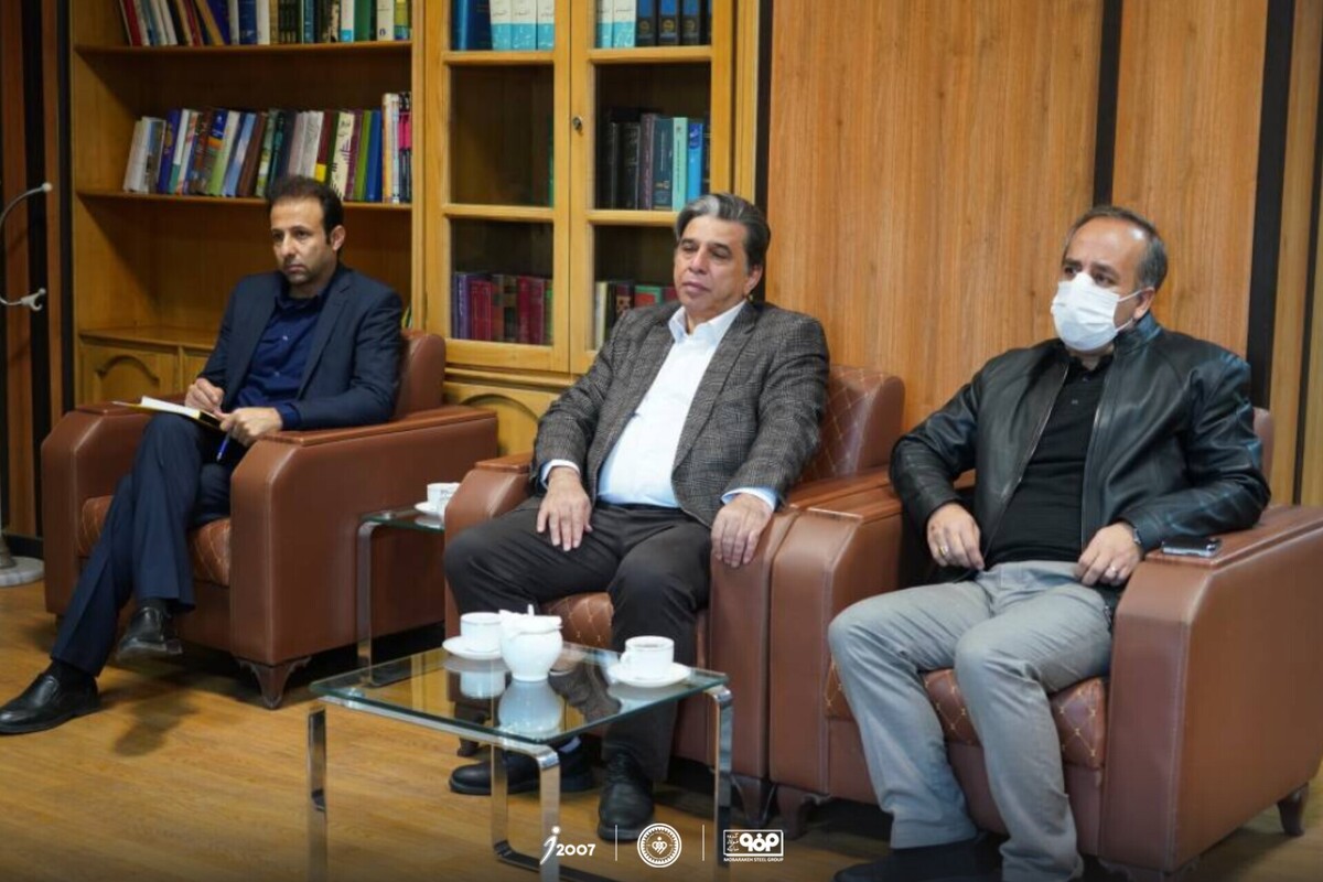 دیدار مدیرعامل باشگاه سپاهان با مدیرکل آموزش و پرورش اصفهان