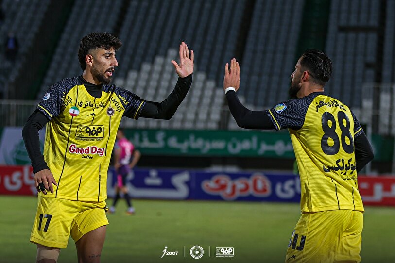 گزارش تصویری مصاف آلمینیوم اراک و فولاد مبارکه سپاهان