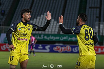 گزارش تصویری مصاف آلمینیوم اراک و فولاد مبارکه سپاهان