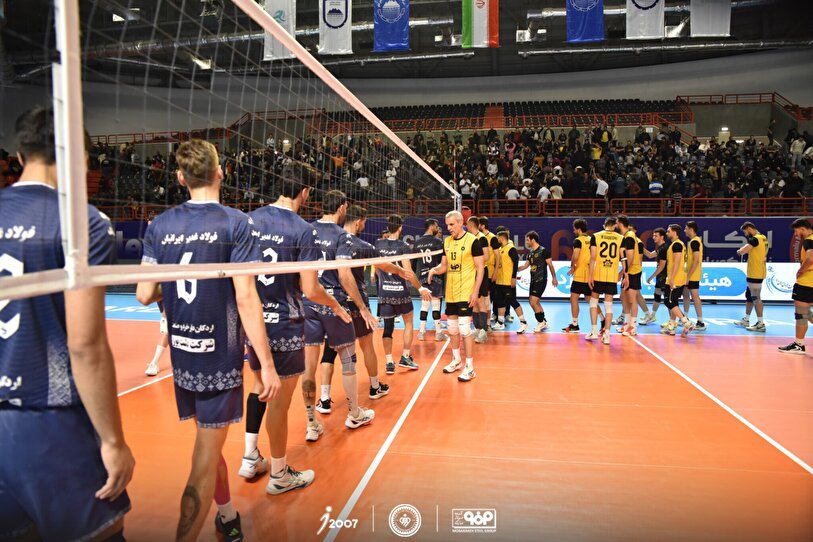 گزارش تصویری دیدار تیم والیبال سپاهان مقابل چادرملو اردکان