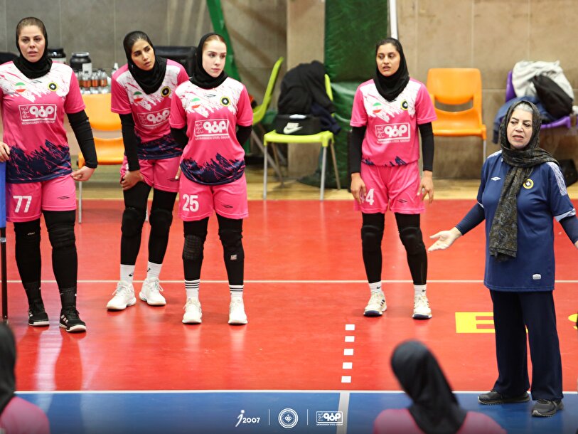 دختران بلندقامت سپاهان متحد برای ادامه مسیر