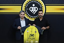 محمد کریمی با فولاد مبارکه سپاهان تمدید کرد