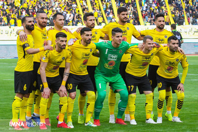 هفته 25 - لیگ هجدهم - فصل 98-97 - استادیوم نقش جهان