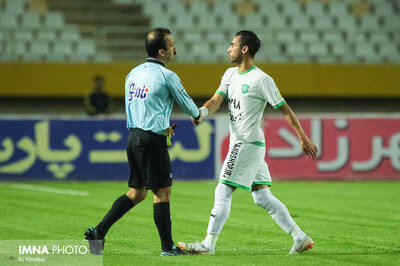 هفته 28 - لیگ 18 - فصل 98-97 - استادیوم نقش جهان