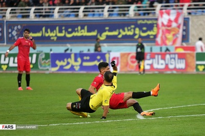 هفته 14 لیگ برتر - فصل 99-98 - استادیوم امام رضا - مشهد