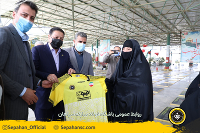 شهر آبادان - لیگ برتر فوتبال فصل 00-99 - عکس : یاسر جمالی