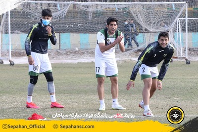 هفته 17 لیگ برتر فصل 99-00 - شهر اراک - عکس : یاسر جمالی