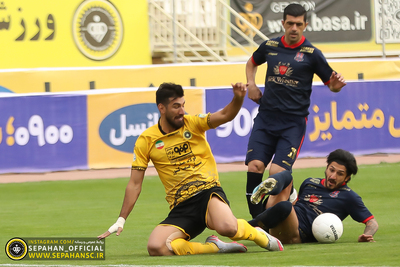 هفته هفتم لیگ برتر فوتبال فصل ۱۴۰۱-۱۴۰۰ ورزشگاه نقش جهان اختصاصی روابط عمومی