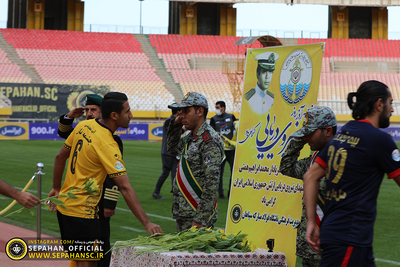 هفته هفتم لیگ برتر فوتبال فصل ۱۴۰۱-۱۴۰۰ ورزشگاه نقش جهان اختصاصی روابط عمومی