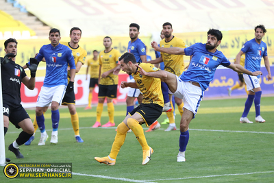 هفته نهم لیگ برتر فوتبال فصل ۱۴۰۱-۱۴۰۰ ورزشگاه نقش جهان اختصاصی روابط عمومی