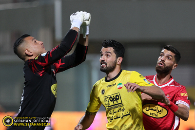 هفته ۲۷ لیگ برتر فوتبال فصل ۱۴۰۱-۱۴۰۰ ورزشگاه شهر سیرجان اختصاصی روابط عمومی عکس : یاسر جمالی