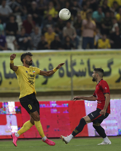 هفته 2 لیگ برتر فوتبال فصل 1402-1401 ورزشگاه نقش جهان عکس : یاسر جمالی