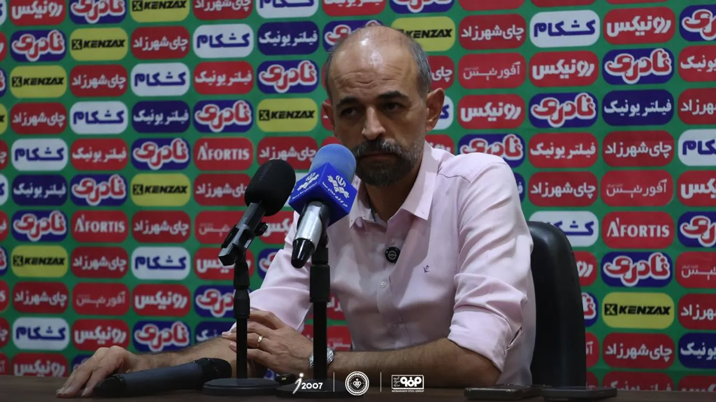نویدکیا: مردم این شهر و هوادار باید بداند که حتی باید مجسمه کسی مثل دکتر زرندی را بسازند