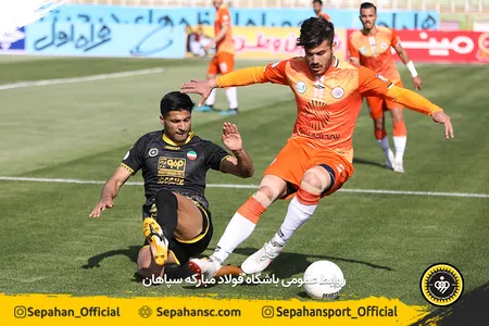 هفته 19 لیگ برتر فصل 00-99 - استادیوم دستجردی اکباتان تهران - اختصاصی روابط عمومی