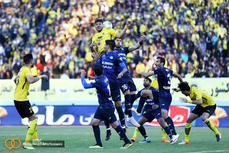 هفته 21 - لیگ 18-فصل 98-97 -استادیوم نقش جهان