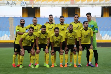 استادیوم نقش جهان فصل 99-98