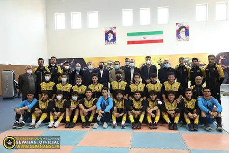 اختصاصی روابط عمومی 
عکس : یاسر جمالی