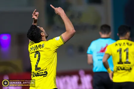 هفته ۲۷ لیگ برتر فوتبال فصل ۱۴۰۱-۱۴۰۰ ورزشگاه شهر سیرجان اختصاصی روابط عمومی عکس : یاسر جمالی