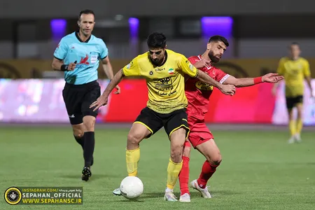 هفته ۲۷ لیگ برتر فوتبال فصل ۱۴۰۱-۱۴۰۰ ورزشگاه شهر سیرجان اختصاصی روابط عمومی عکس : یاسر جمالی