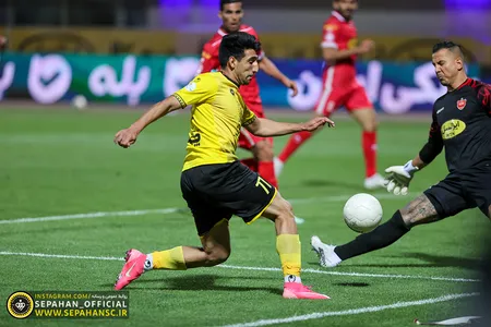 هفته ۲۷ لیگ برتر فوتبال فصل ۱۴۰۱-۱۴۰۰ ورزشگاه شهر سیرجان اختصاصی روابط عمومی عکس : یاسر جمالی