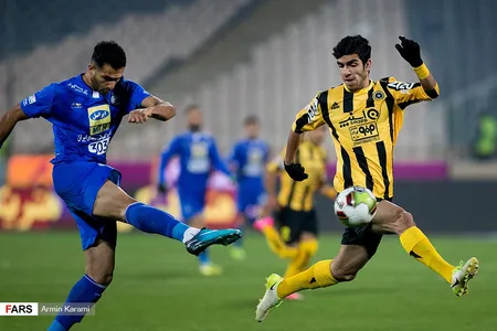 هفته 15 - لیگ 17 - فصل 97-96 - استادیوم آزادی