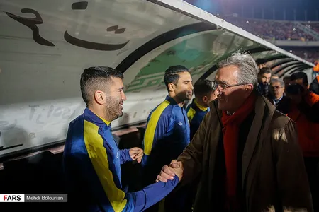 هفته 27-لیگ 18 - فصل 98-97 - استادیوم آزادی