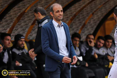 هفته ۱۷ لیگ برتر فوتبال فصل ۱۴۰۱ - ۱۴۰۰ ورزشگاه نقش جهان اختصاصی روابط عمومی عکس : یاسر جمالی