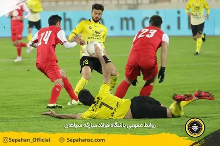 معوقه هفته هفتم لیگ برتر فوتبال فصل 99-00 استادیوم آزادی تهران - عکس یاسر جمالی