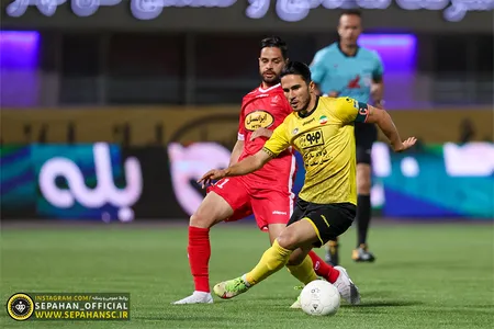 هفته ۲۷ لیگ برتر فوتبال فصل ۱۴۰۱-۱۴۰۰ ورزشگاه شهر سیرجان اختصاصی روابط عمومی عکس : یاسر جمالی