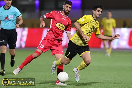 هفته ۲۷ لیگ برتر فوتبال فصل ۱۴۰۱-۱۴۰۰ ورزشگاه شهر سیرجان اختصاصی روابط عمومی عکس : یاسر جمالی
