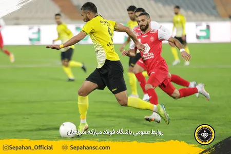 معوقه هفته هفتم لیگ برتر فوتبال فصل 99-00 استادیوم آزادی تهران - عکس یاسر جمالی