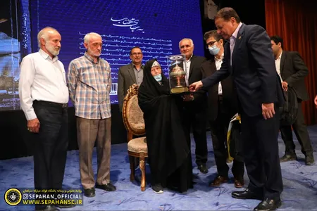 اختصاصی روابط عمومی سالن کوثر عکس : یاسر جمالی