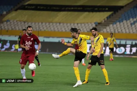 هفته 29 لیگ برتر فوتبال کشور فصل -99-98 - استادیوم نقش جهان