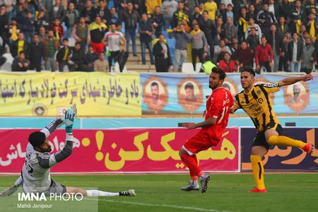 لیگ 17 - هفته هفدهم - فصل 97-96 - 8-10-1396